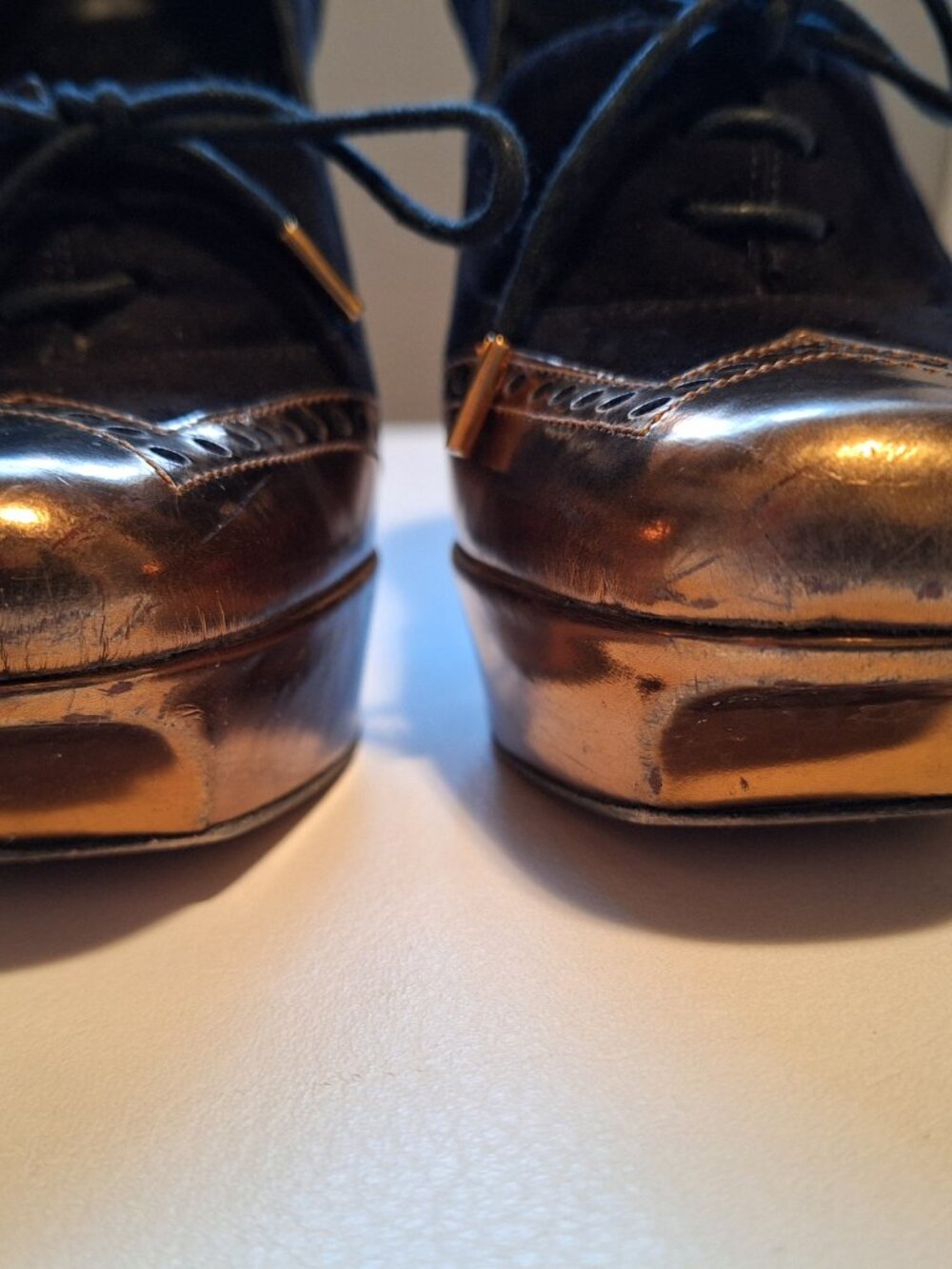Gucci black and gold platform stiletto heels - Picture 11 of 16